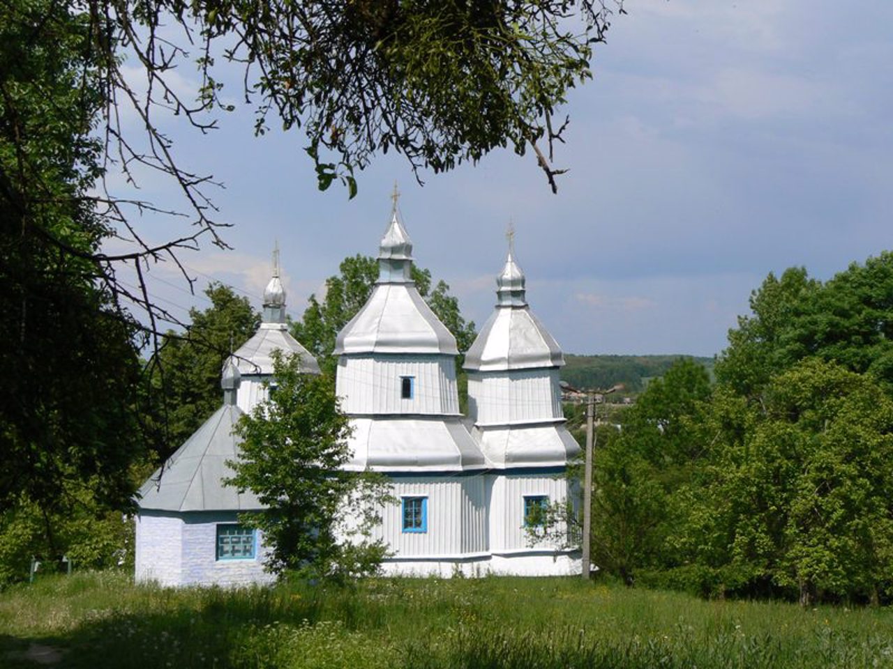 Saint Michael's Church, Voronovytsia
