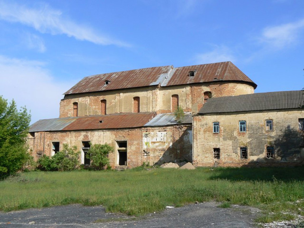 Меморіал мучеників за віру (Домініканський костел), Тиврів