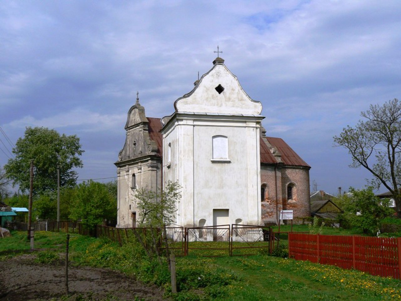 Троїцький костел, Любомль